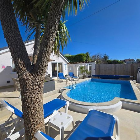 Family Bungalow With Private Pool كيلغتي المظهر الخارجي الصورة